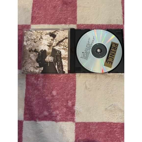 Prince The Hits 2 CD 1993 90s music original vintage - Picture 3 of 3